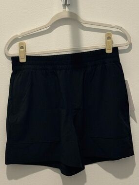 Athleta Boundless shorts Black size S